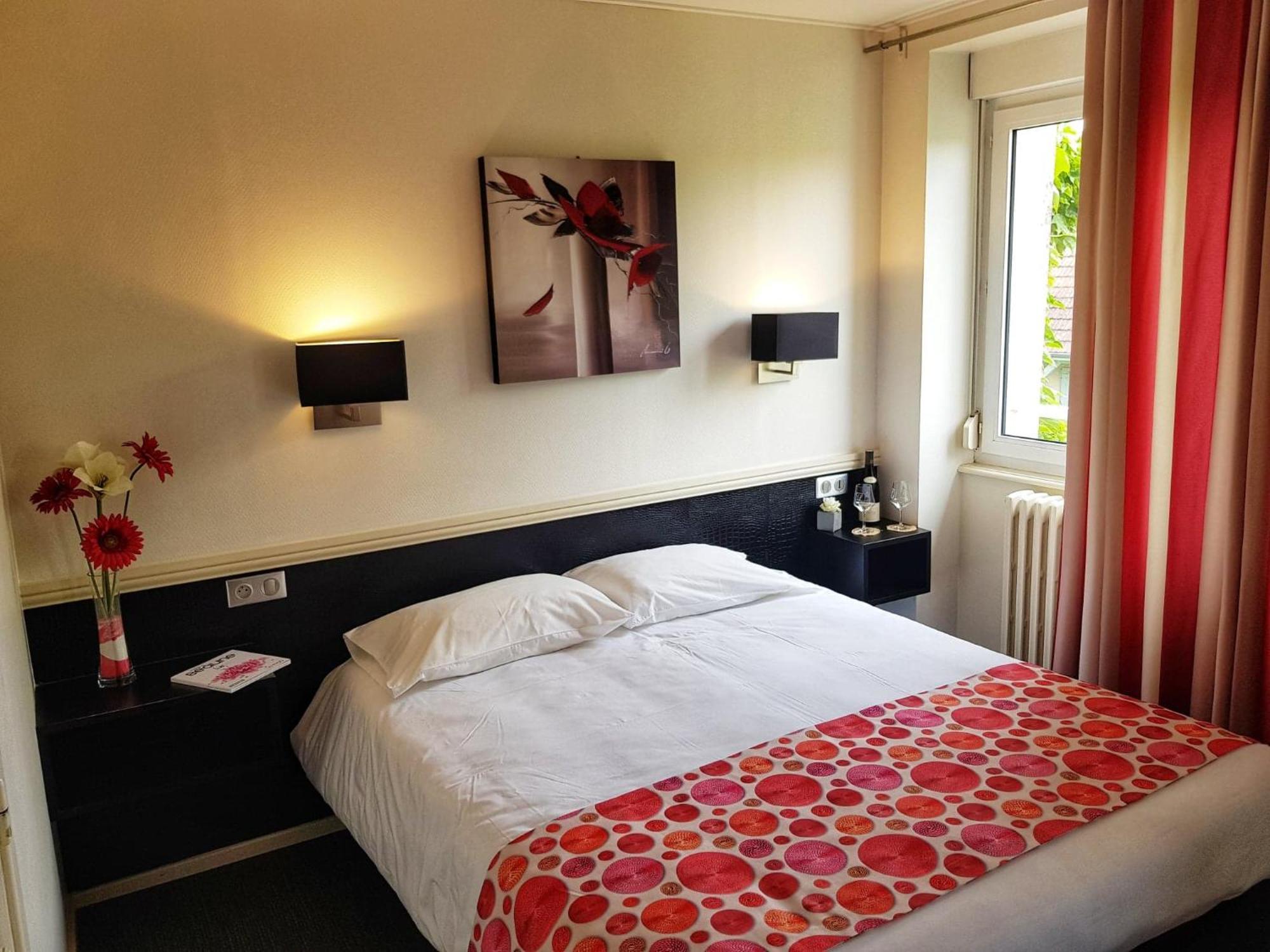 Hostellerie De Bretonniere - Groupe Logis Hotels Μπον Εξωτερικό φωτογραφία