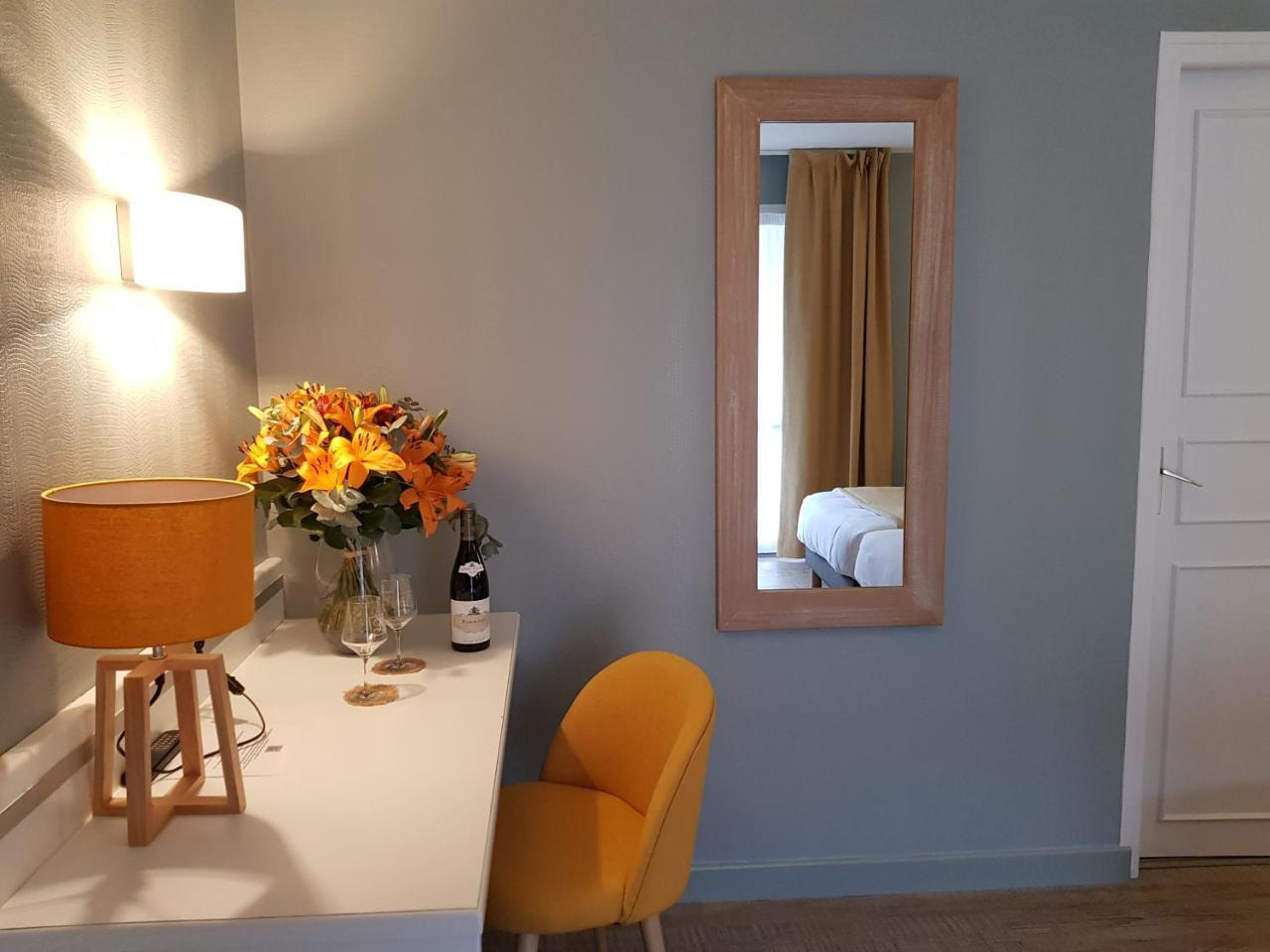 Hostellerie De Bretonniere - Groupe Logis Hotels Μπον Εξωτερικό φωτογραφία